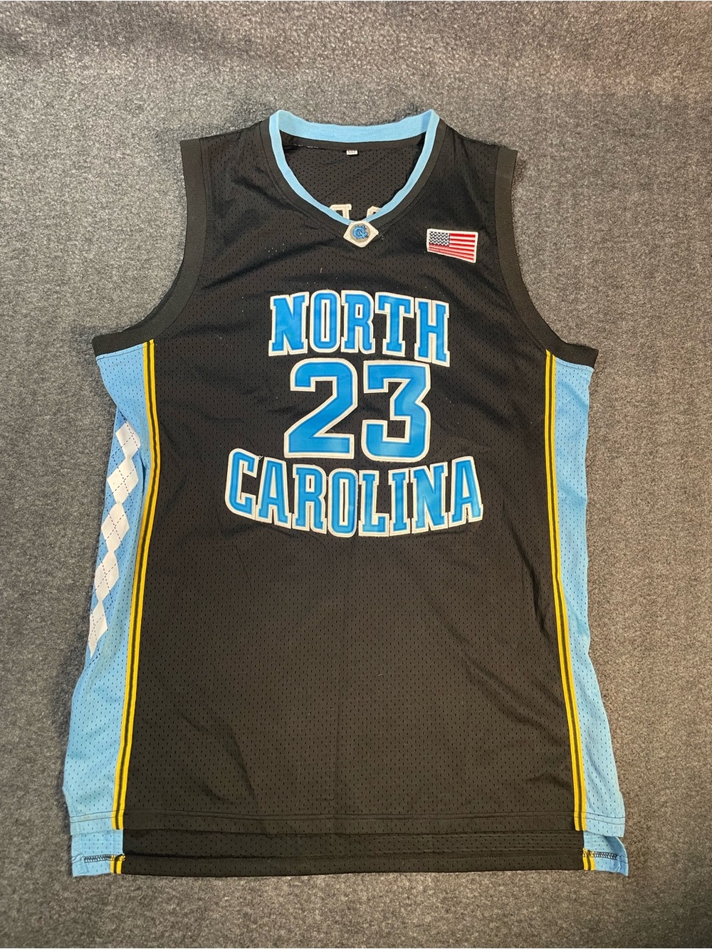 North Carolina Tar Heels NCAA Michael Jordan Basketball Jersey #23 L Stitched